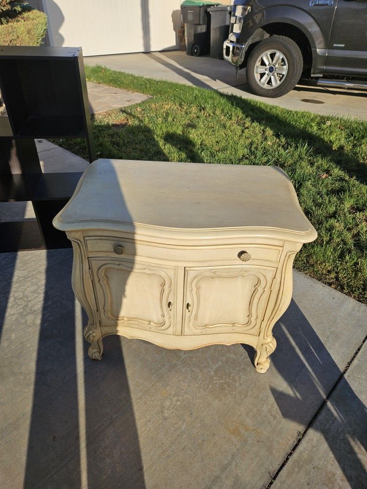 Antique Night Stand $20