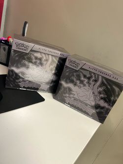 Pokémon Pitch Black ETB