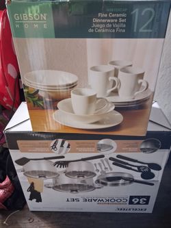 Gibson Home Ceramic dishes