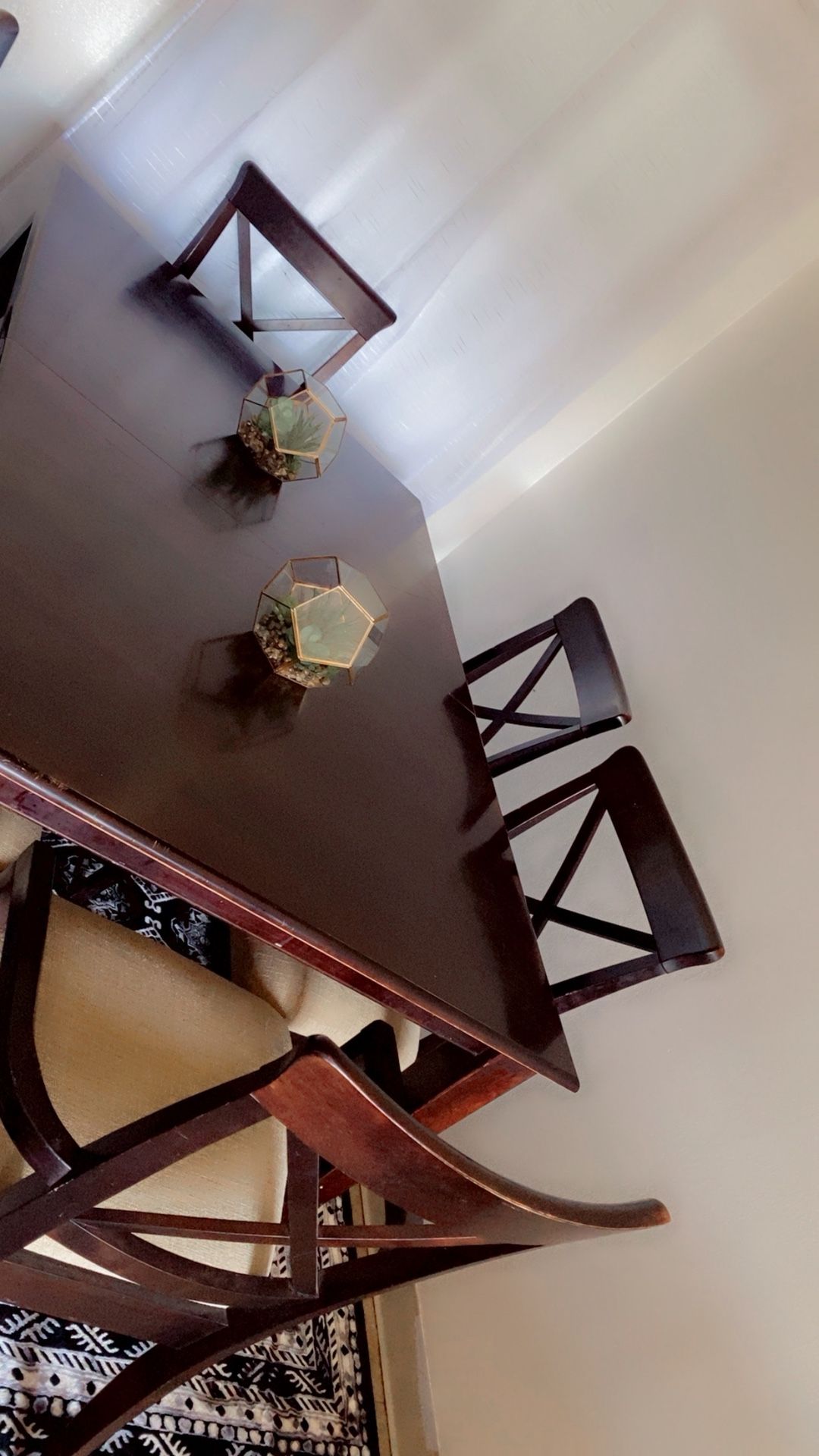 Dining Table With 6 Chairs 150$