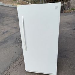 16 cubic upright Freezer frost free kenmore free local delivery/30 day warranty