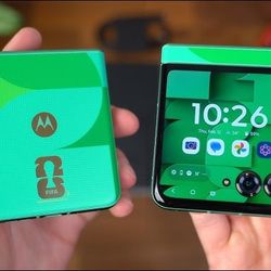 Razr Flip FIFA World Cup Edition