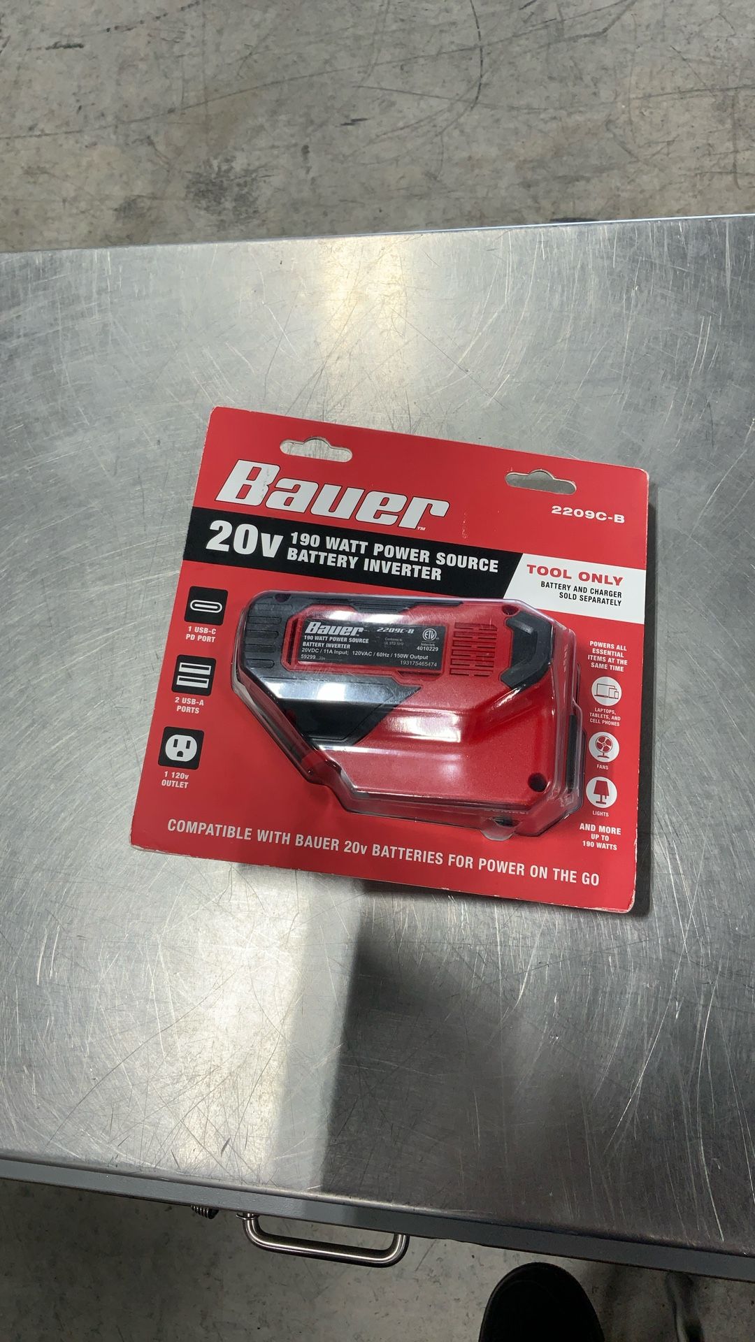 Bauer 20v 190 Watt Power Source Battery Inverter