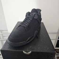 Black Cat Jordan 4s