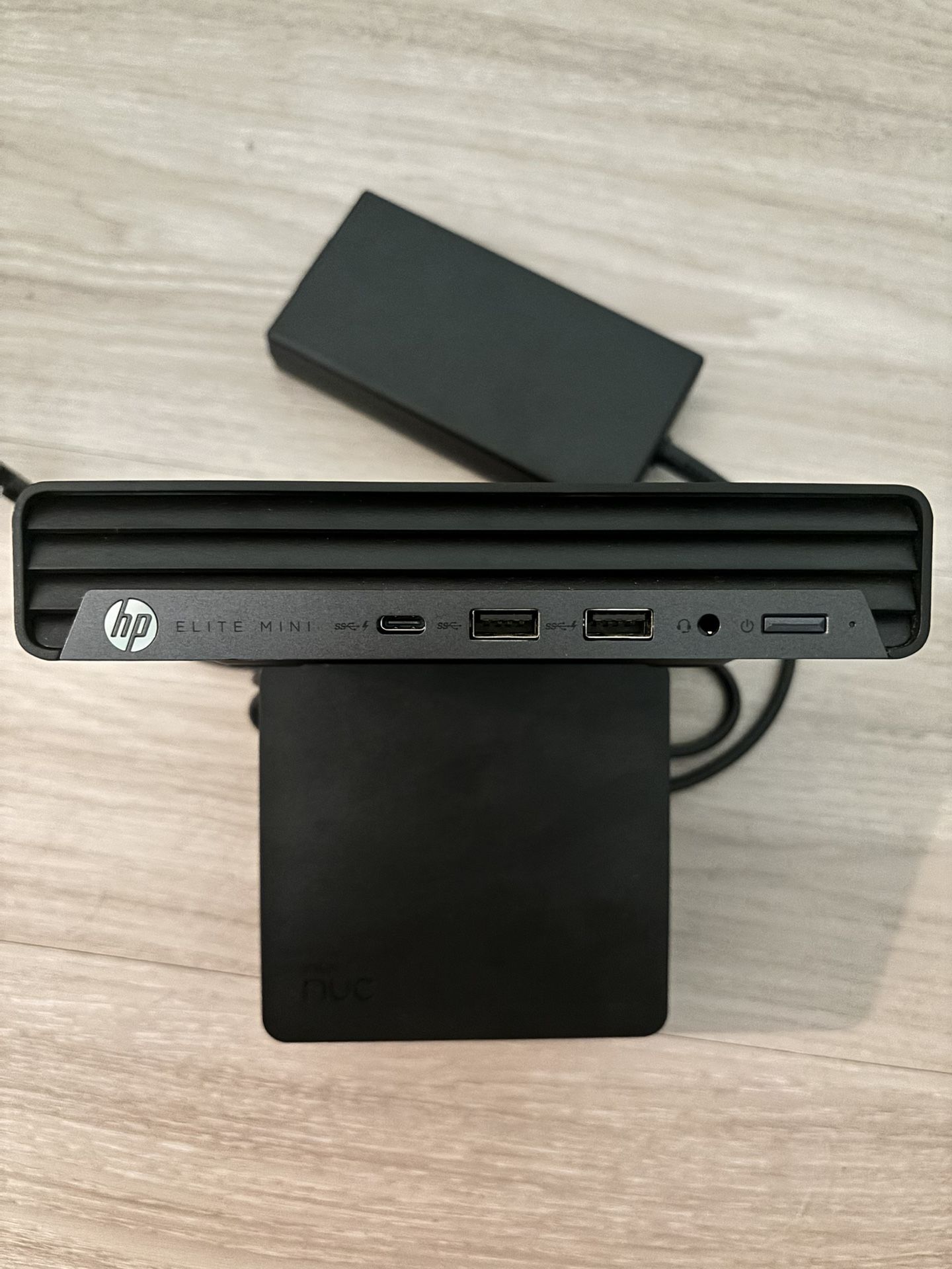 HP Elite Mini 800 G9R