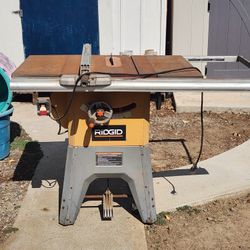 Saw Table 