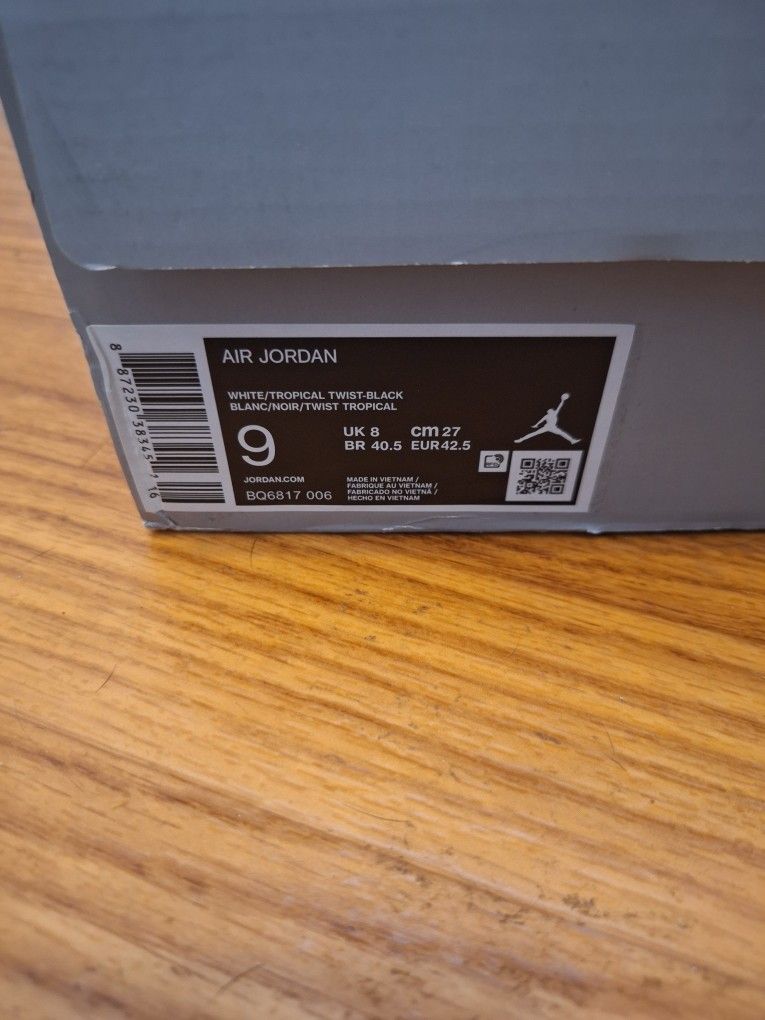 Air Jordan 13, Flint Black