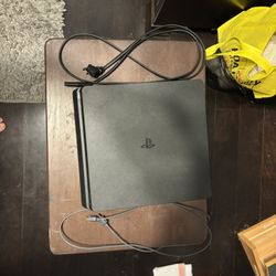 PS4 Slim Console