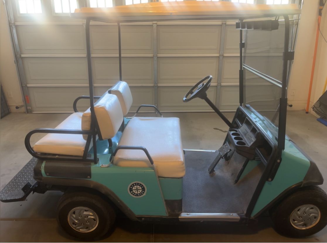 EZ GO Battery Powered Golf Cart For Sale