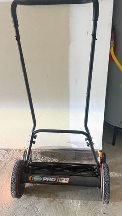 SCOTTS 18" 7 BLADE PRO REEL MOWER (716-18S)