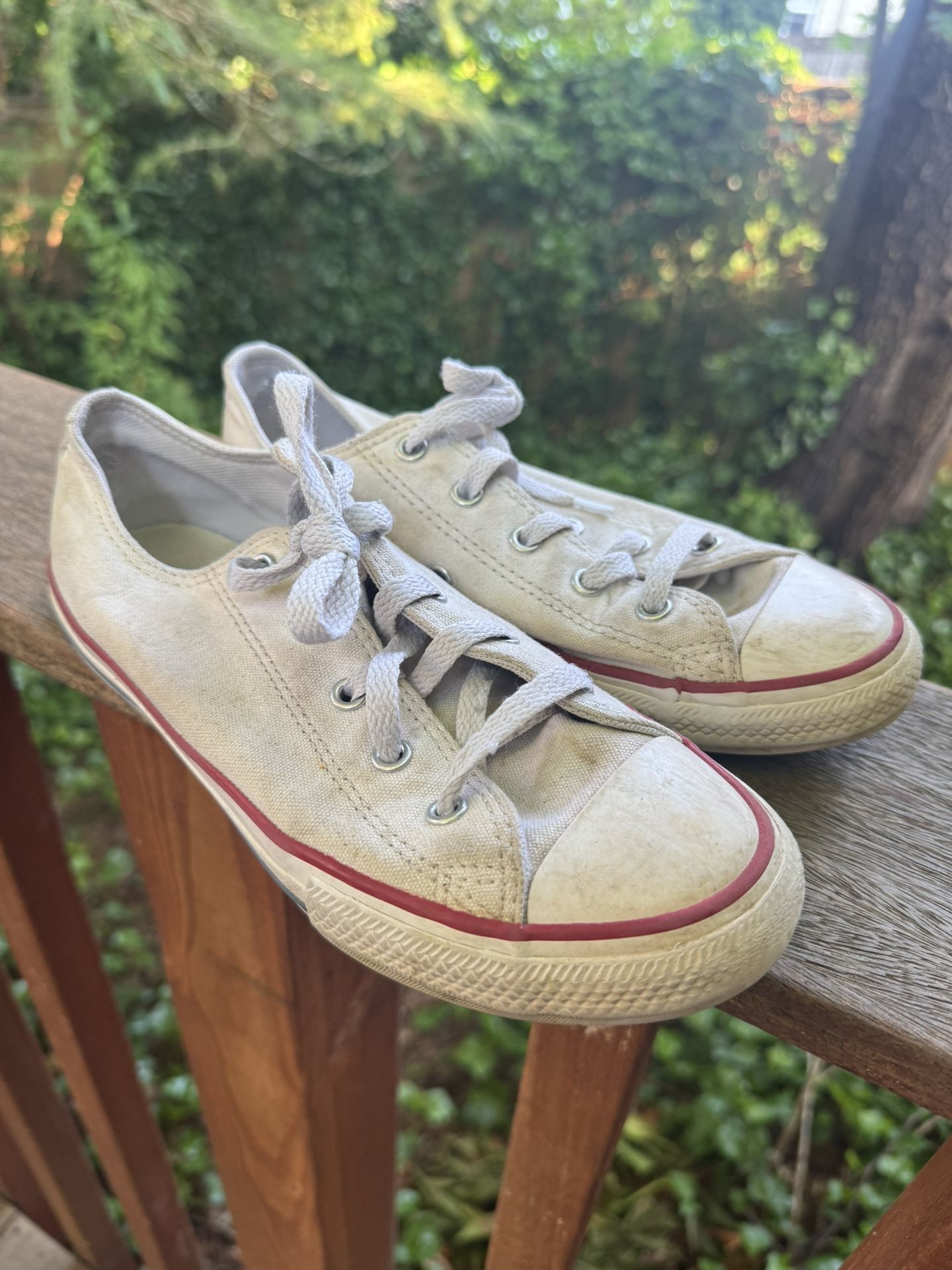 Converse White, Size 3 Big Kids