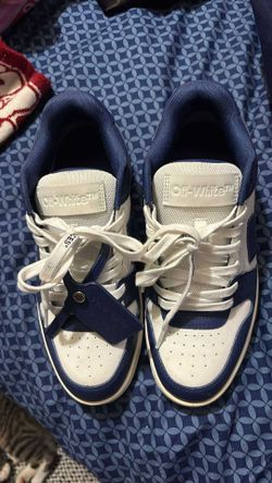 Off white Out Of Office