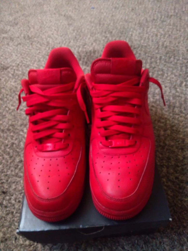 Nike air force one all red 2025