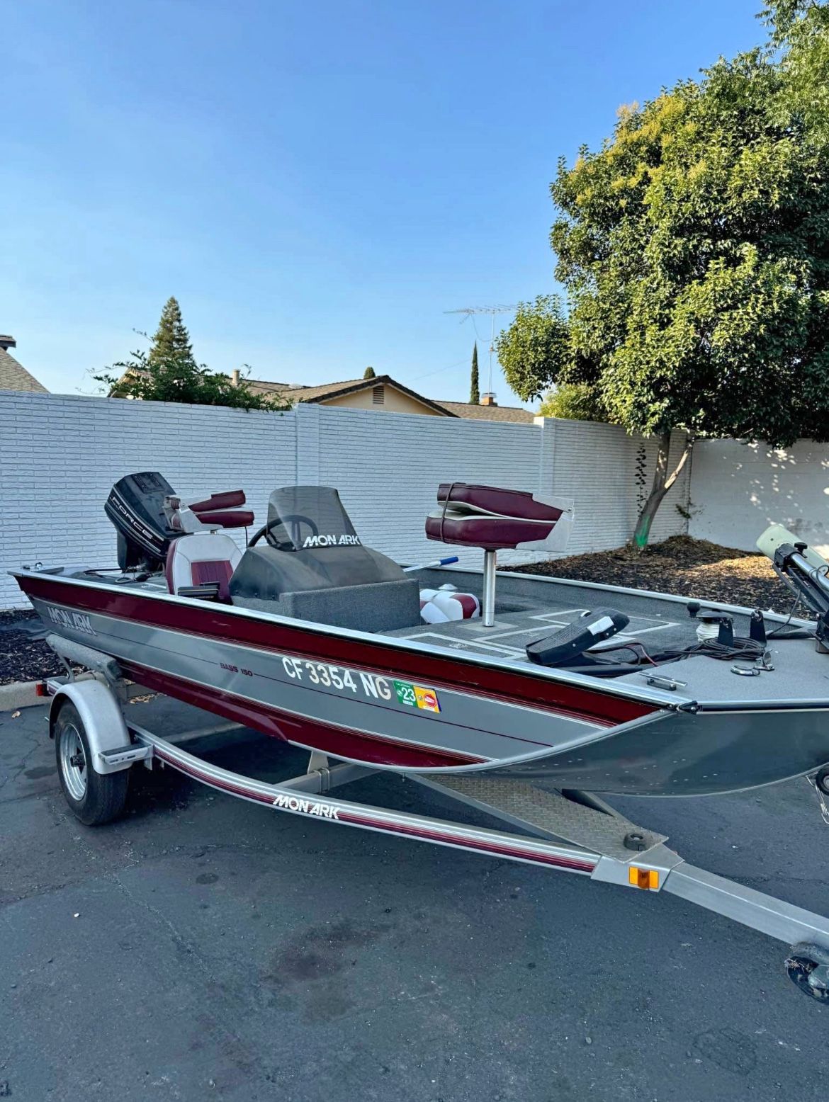 bass boat