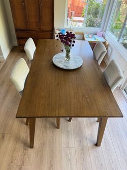 Living spaces table and upholstered chairs set