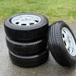 set of wheels 195/55r15 on 5x112 fit many cars! tires have 85 percent rubber