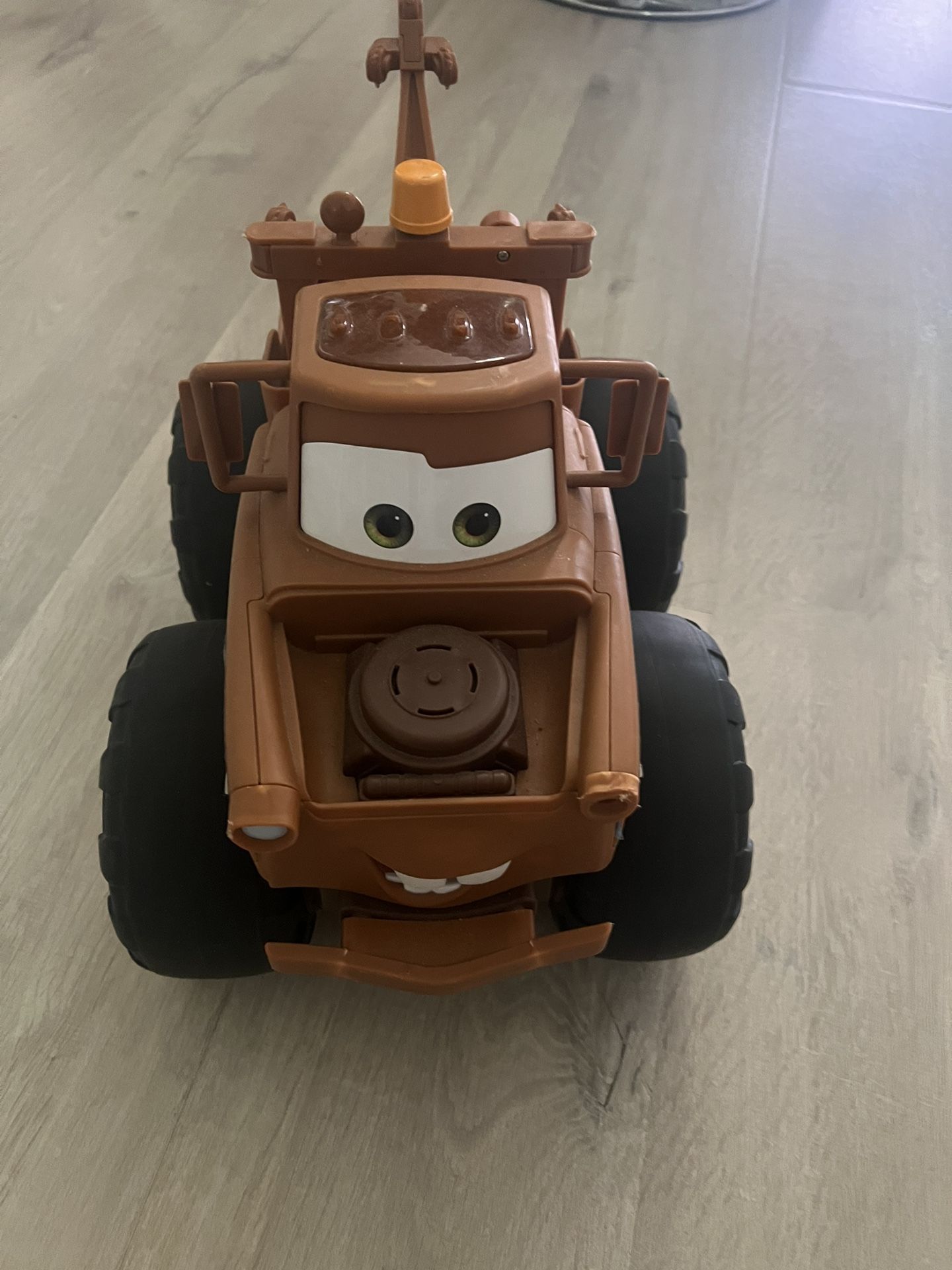 LARGE Tow Mater Talking Push Pull Truck