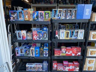 Huge Giant Bobblehead,Autograph’s and Sports Cards Event on Saturday 8th August from 10am to 5pm 2621 Tortosa Ave Rowland Heights 91748