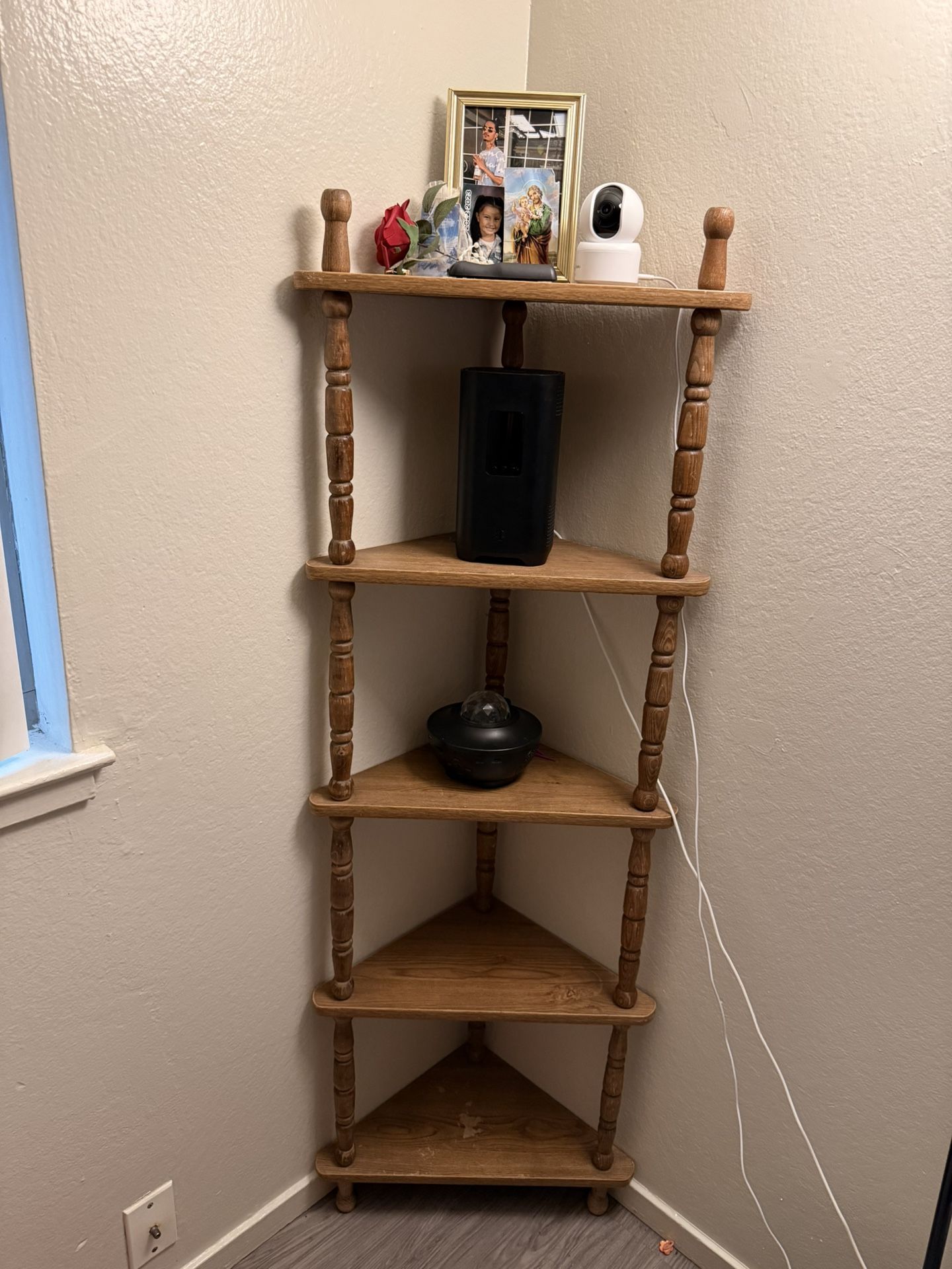 Corner Shelf