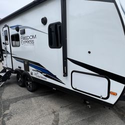 2024 Coachmen Freedom Express Ultra Lite 192RBS