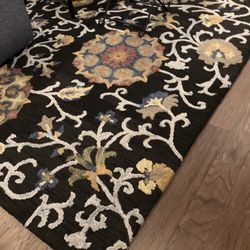 Fabulous Wool Rug