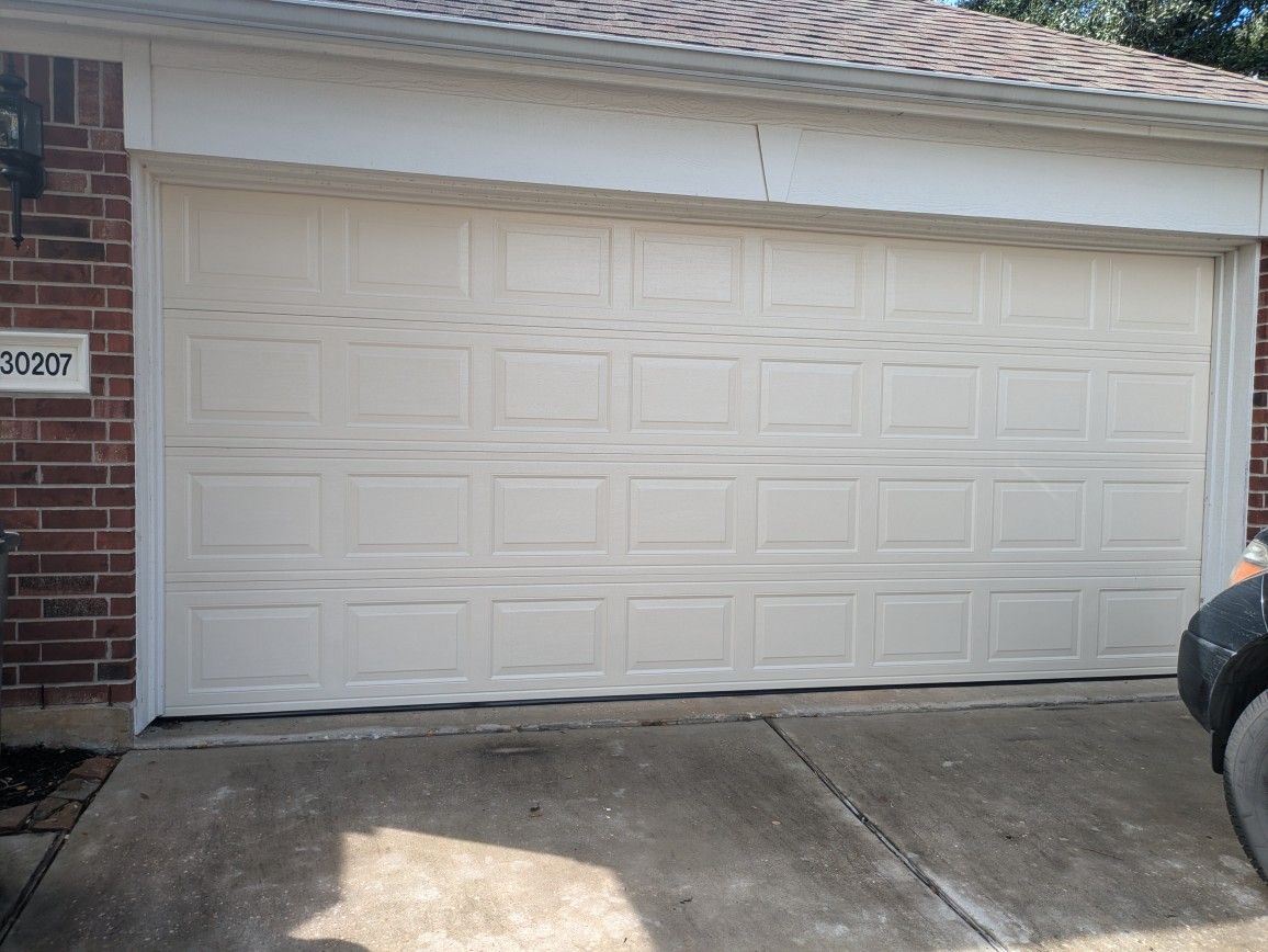 Puerta De Garage/Garage Door