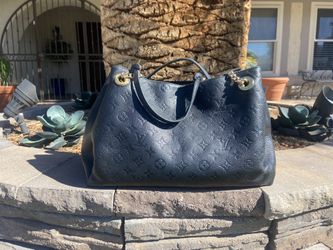 Louis Vuitton Authentic Surene 