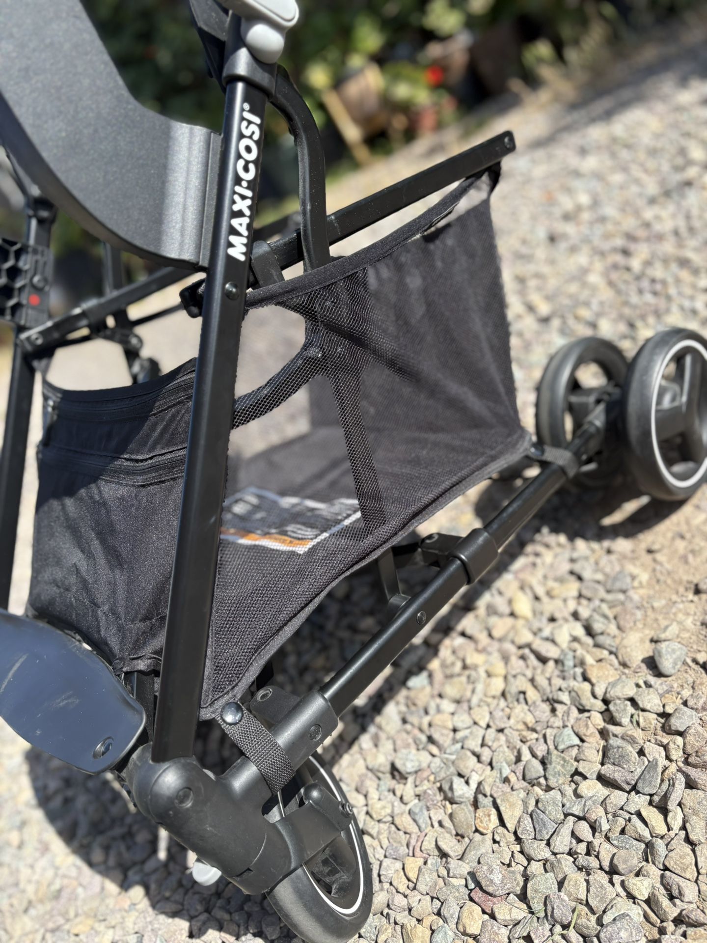Maxi Cosi stroller