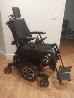 ROVIX3ELECTRIC WHEELCHAIR