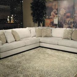 Rawcliffe 3-piece Sectiona l | Sof,a and Wedge | Beige Color