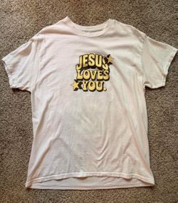 Jesus loves you retro tee size large