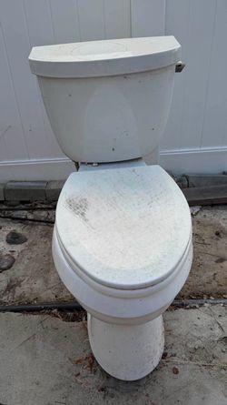 Free toilet seat in Oceanside