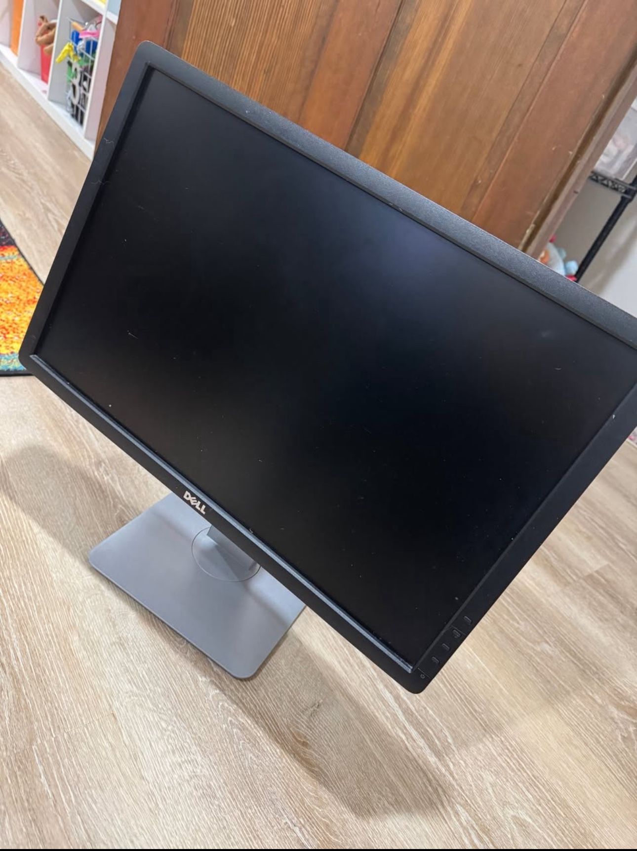 Dell 22″ Monitor 2 available