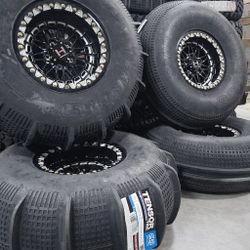 New Rzr Pro R 35" Sand Tires Tensor With Hostile Bewdlock Wheels 