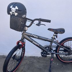 Boys Bike Comes With Free Helmet And Tire Pump
