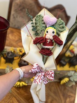 Merced Pick Up Crochet Handmade Flower Arrangement