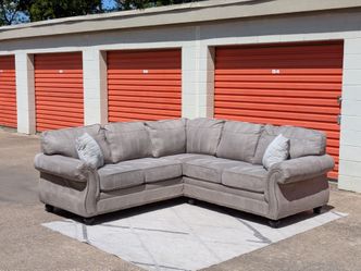 *FREE DELIVERY!* ASHLEY FURNITURE 2 PIECE SECTIONAL SOFA