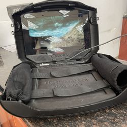Gaems Portable Gaming Monitor