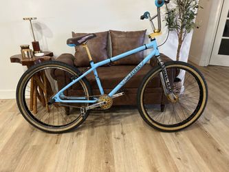 SE 2023 OM Flyer 26" BMX bike