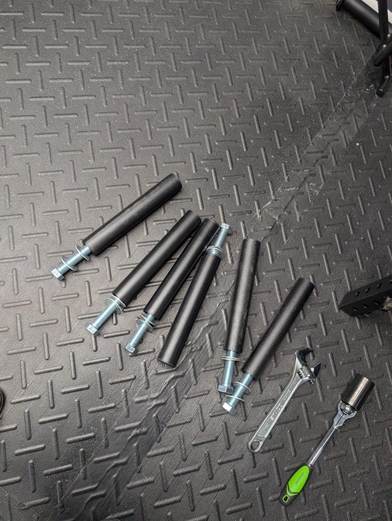 Weight Horns For Plate Storage