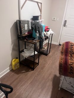 Free Desk