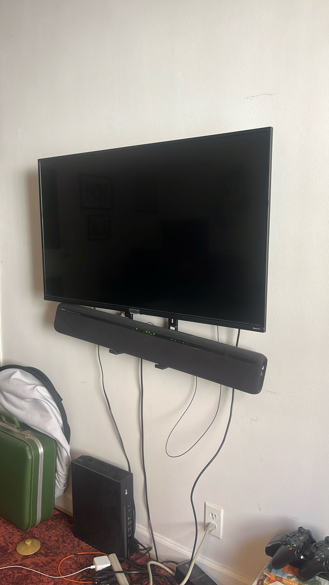 TCL 47” ROKU TV