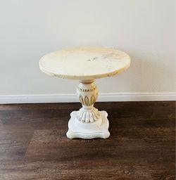 Vintage Marble Topped Accent Table With Plastic Pedestal Base