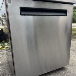 Commercial Refrigerator 