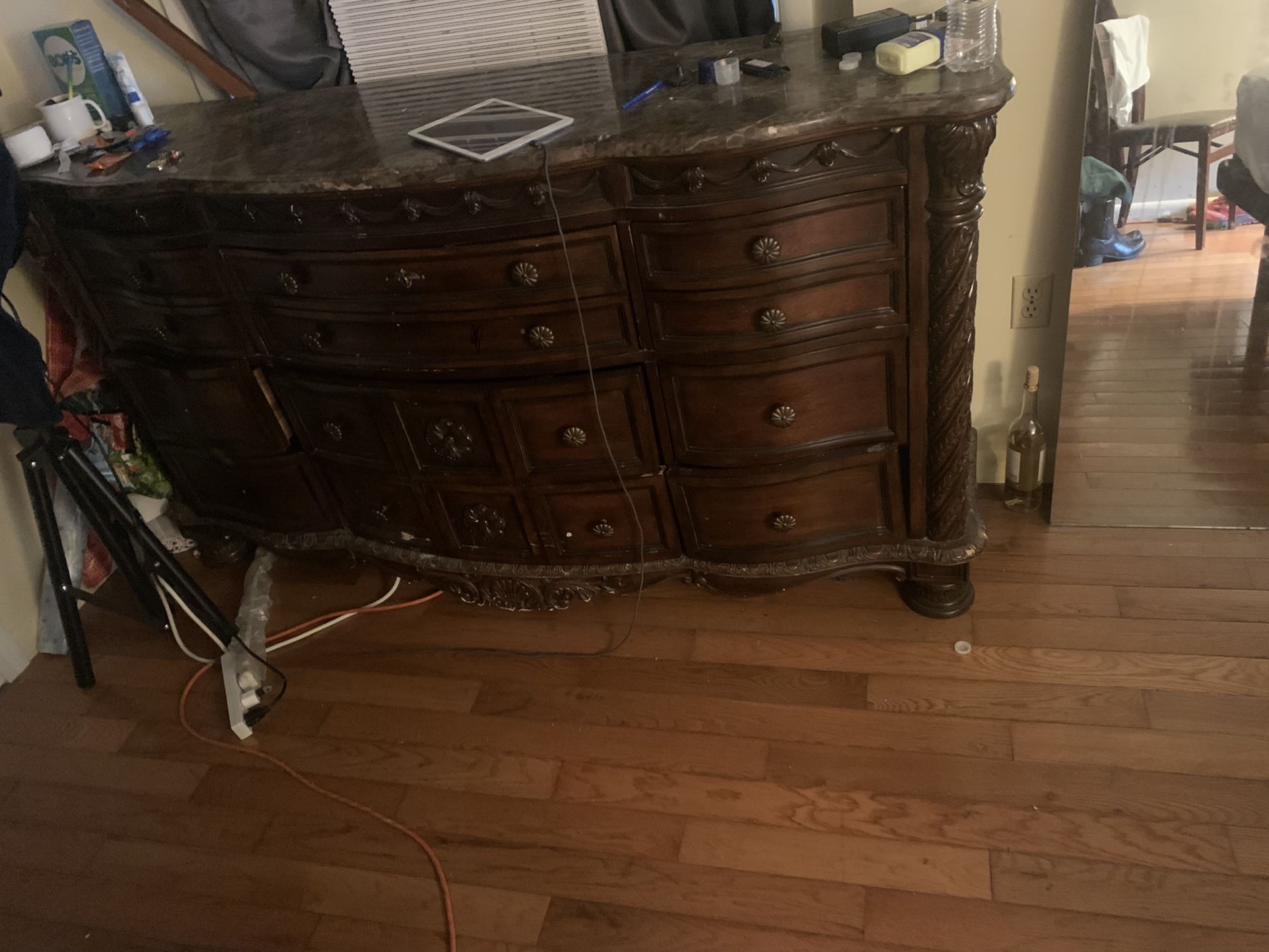 Free Furniture
