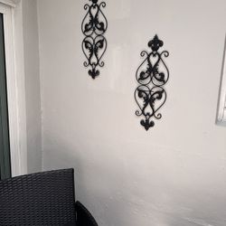 Indoor Outdoor Black Metal Wall Art | Candle Holder