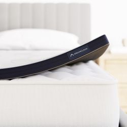 DreamCloud Firm Mattress Topper - Queen - 2" Gel Memory Foam Mattress Topper - Breathable & Comfortable - Back Pain Relief  Size: Queen Style: Firm  B