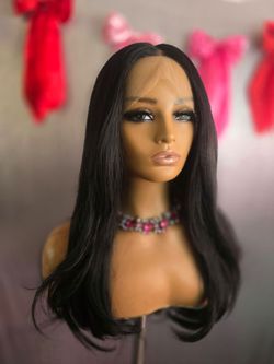 24" syntgetic hair wig lace front T PART  nrw