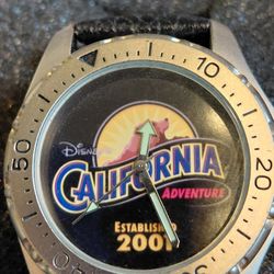 Disney California Adventure 2001 Watch In Metal Tin