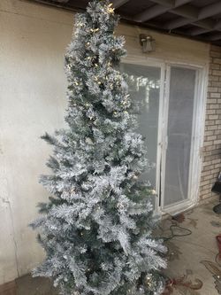 7ft Prelit Christmas Tree